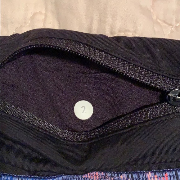 Lulu lemon shorts! - Picture 3 of 4